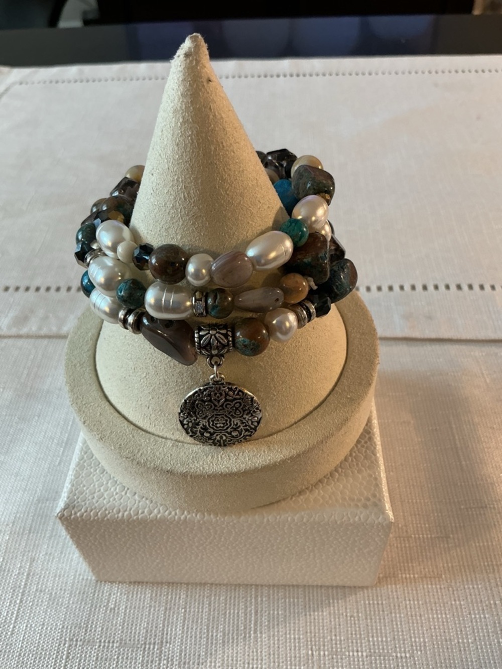 Genuine Dyed Agate Silver Tone Stretch Bracelets